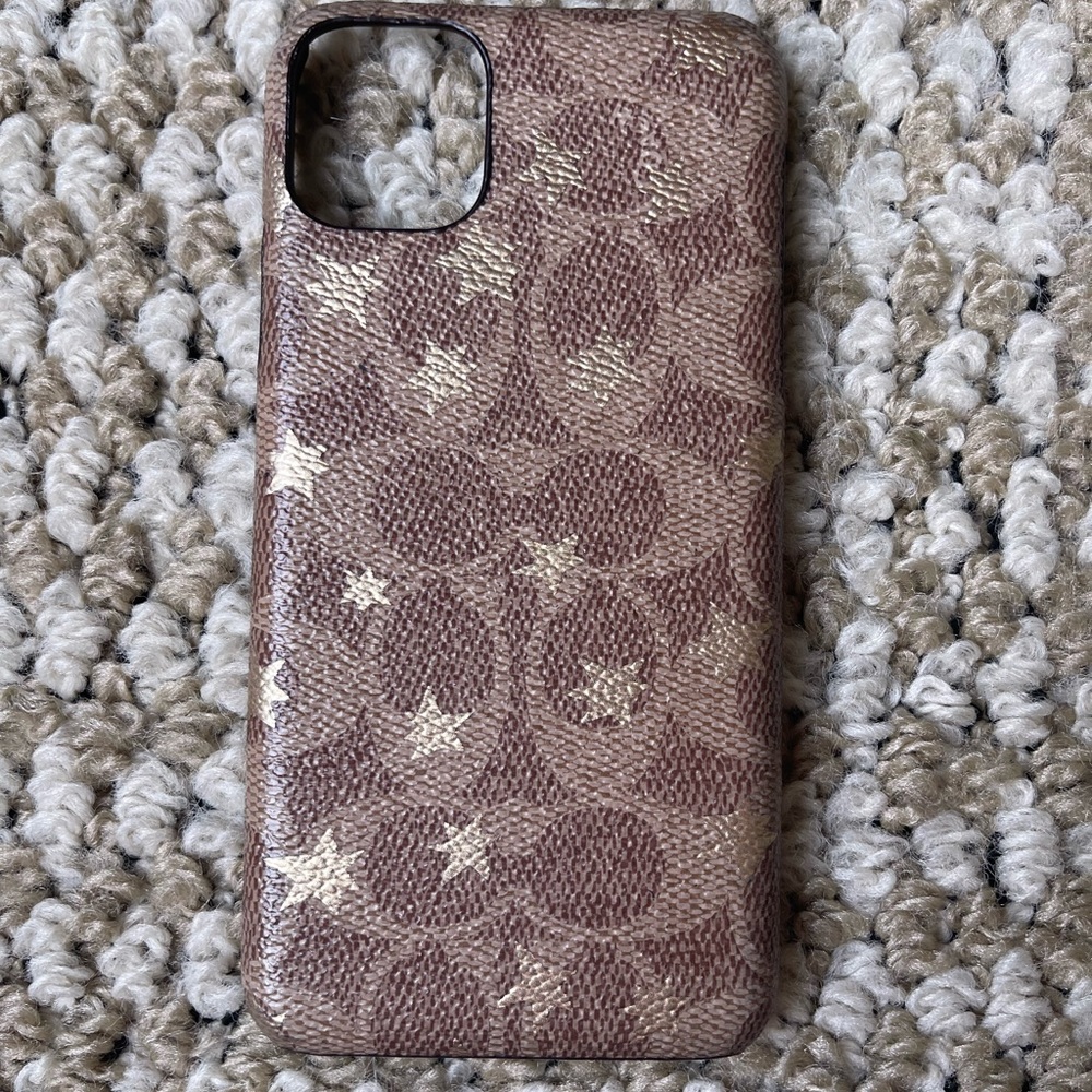 Coach iPhone case - Picture 3 of 4